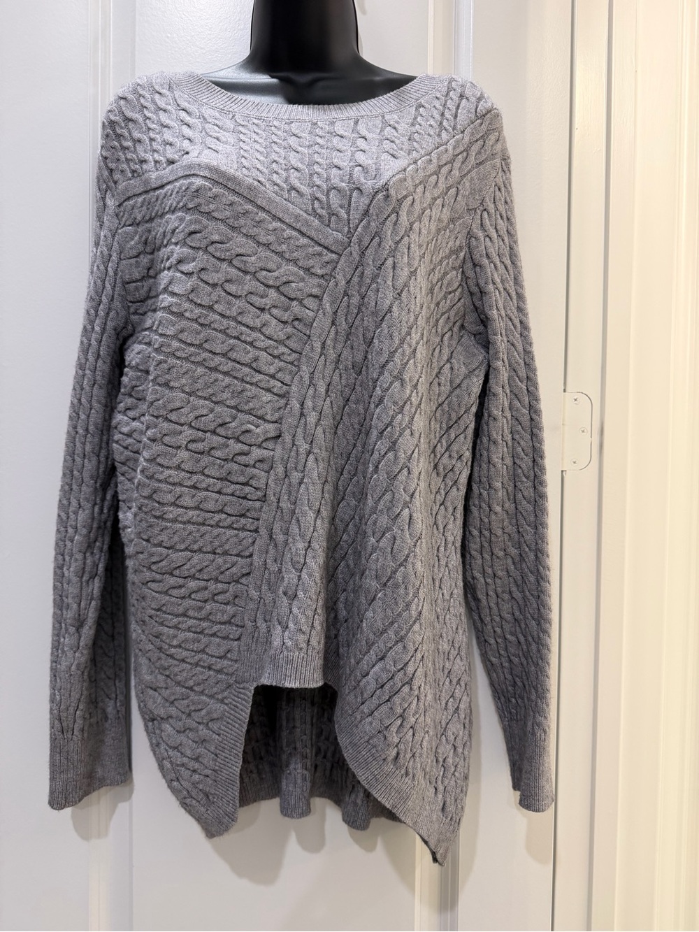 Evolution by Cyrus Gray Cable Knit Asymmetrical Sweater L High Low